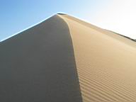 15 - Hiking up the dune 3.JPG